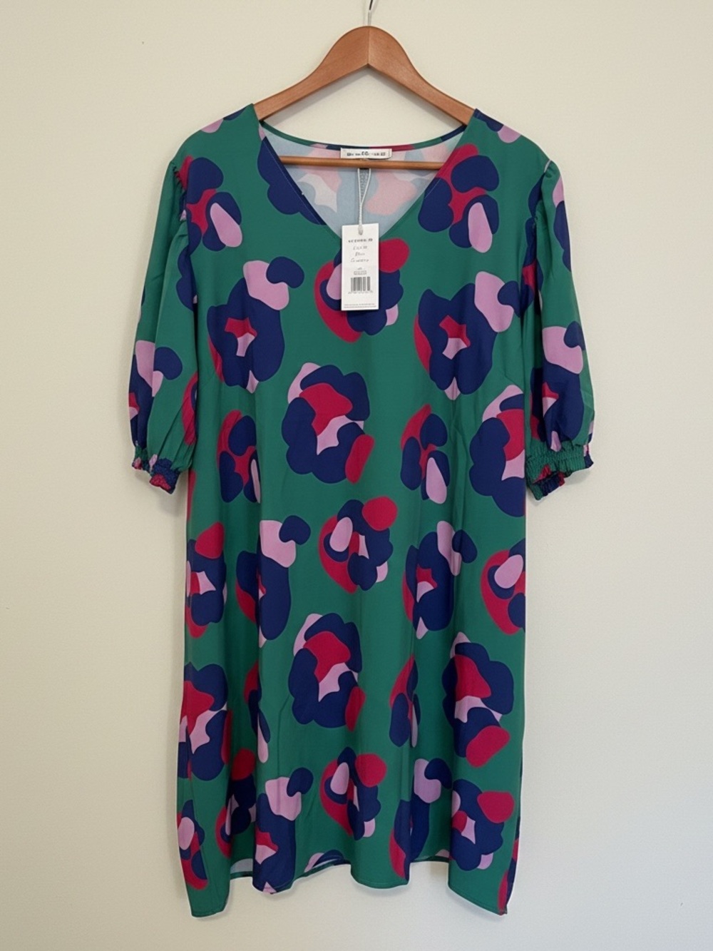 NWT Michelle McDowell V-Neck Shift Dress XXL Green Pink Floral Puff Sleeve